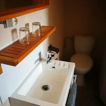 Couette-café Les Trois Voisins 3*