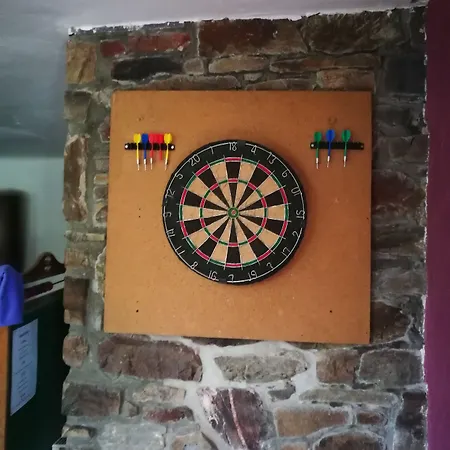 Les Trois Voisins B&B