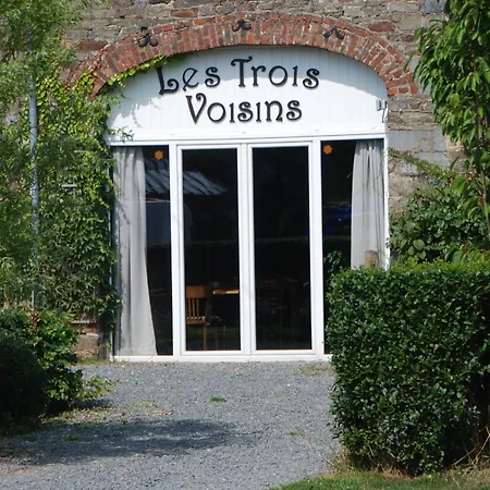 Couette-café Les Trois Voisins 3*