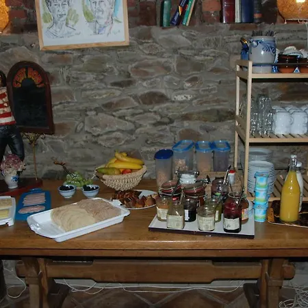 Couette-café Les Trois Voisins Bourseigne-Vieille